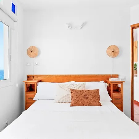 Canary Casita Next To The Atlantic Ocean