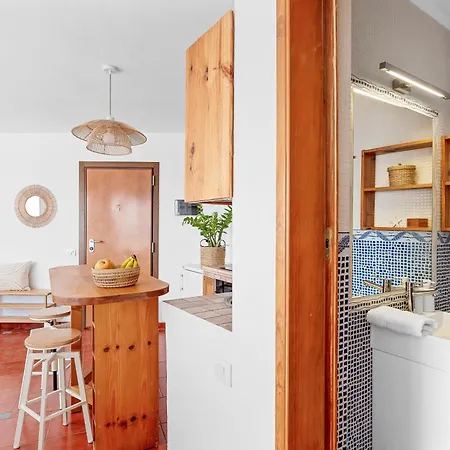 Canary Casita Next To The Atlantic Ocean Bocacangrejo